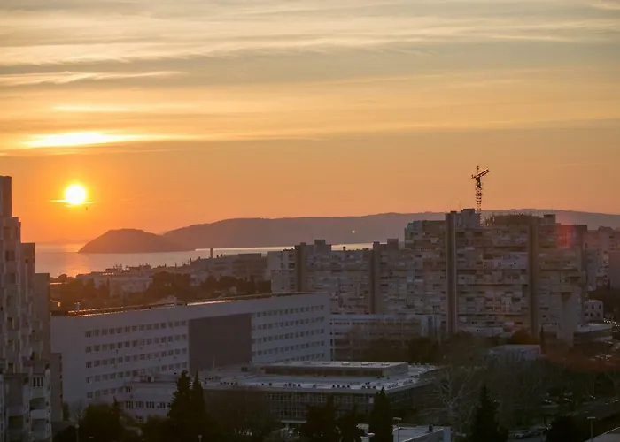 Apartment Laurel With Stunning View